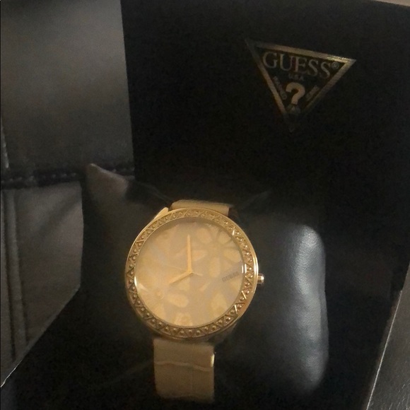 Guess watch - Picture 7 of 8